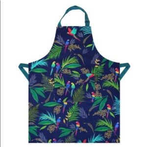 NWT Designer Apron & Tea Towel Set